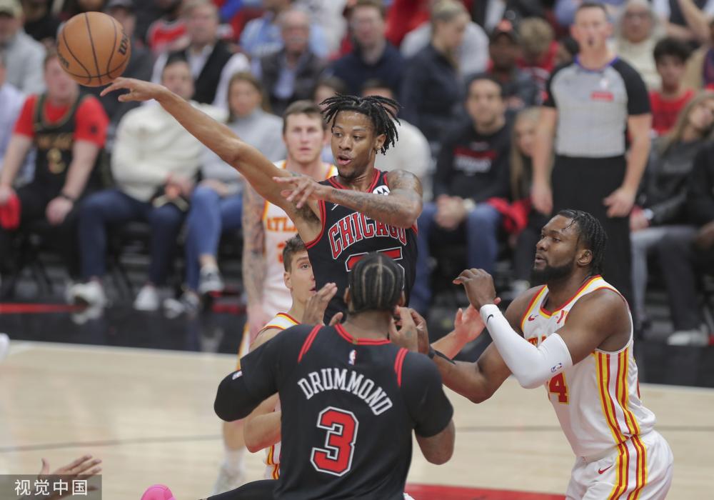 拼搏的佼佼 拼搏的佼佼