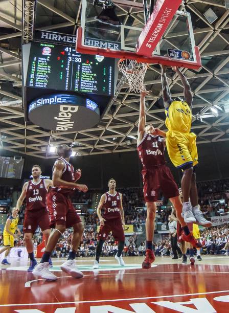 球队的交锋 球队的交锋